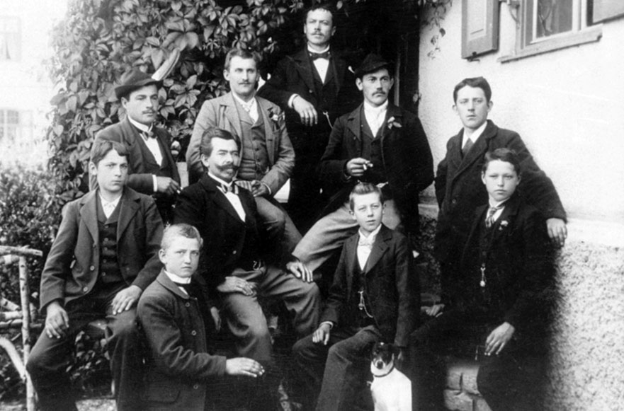 Familienbild RÖSLE aus dem Jahr 1888
