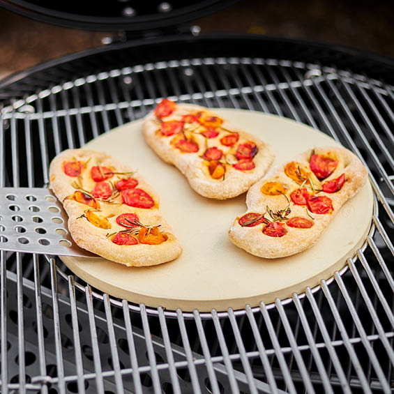 Focaccia auf dem Pizzastein 