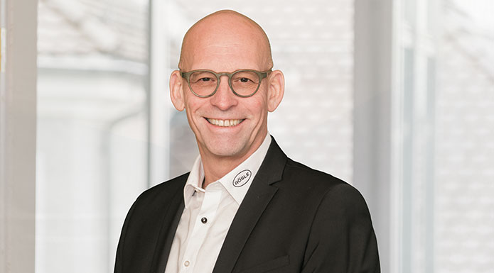 Portrait des Geschäftsführers Henning Klempp