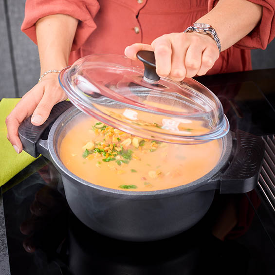 Süßkartoffel-Kürbissuppe in dem Cadini Kochtopf 20 cm
