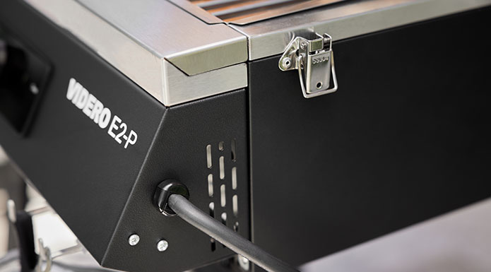 Elektrogrill VIDERO E2-P Kabel aus dem Elektrogrill kommend