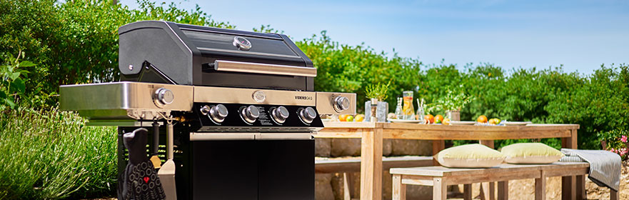 Gasgrill BBQ-Station Videro G4-S Gasgrill BBQ-Station Videro G4-S auf der Terrasse